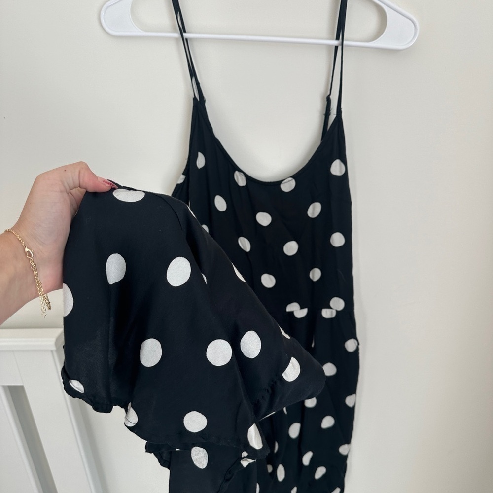Billabong Jumper In Polka Dot Ruffle Leg Jumper Black/White Size M - Picture 8 of 8